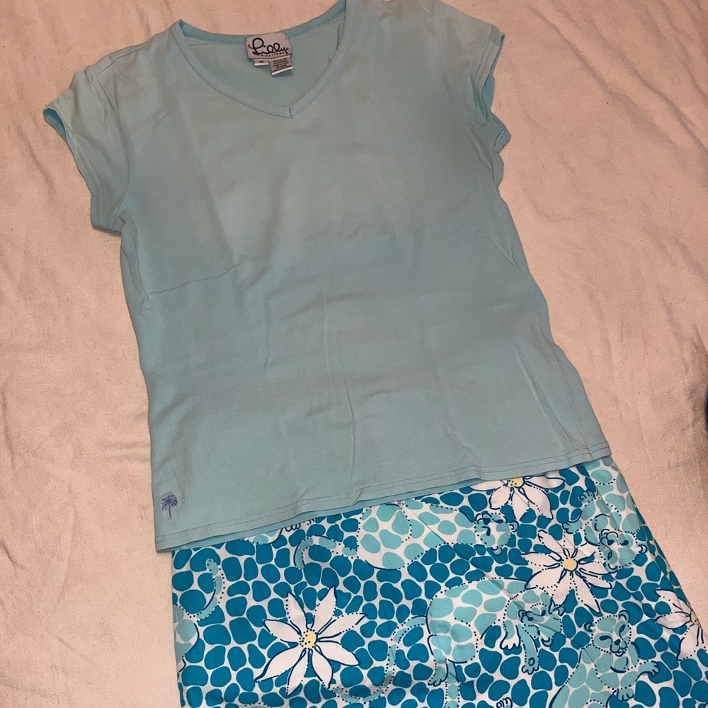 Vintage Lilly Tee (matches skirt)